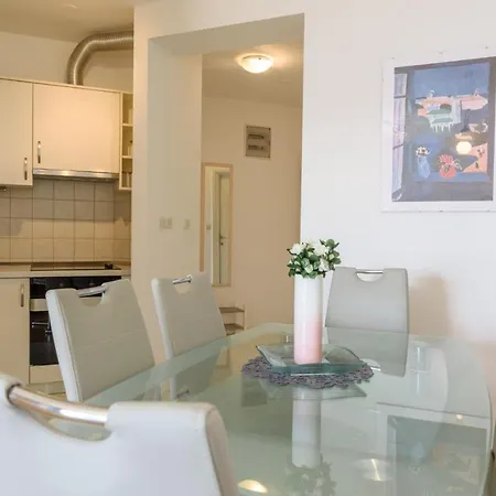 Apartment Marijana Trogir Exterior photo